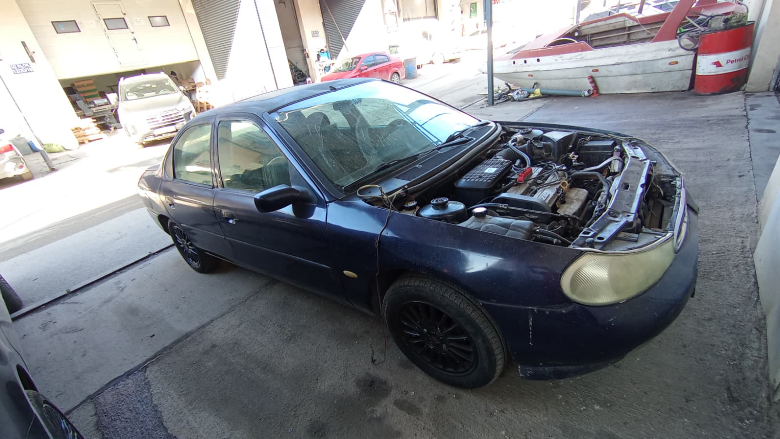 FORD MONDEO 1997 OTOMATİK TEMİZ BİNİCİ ARACI